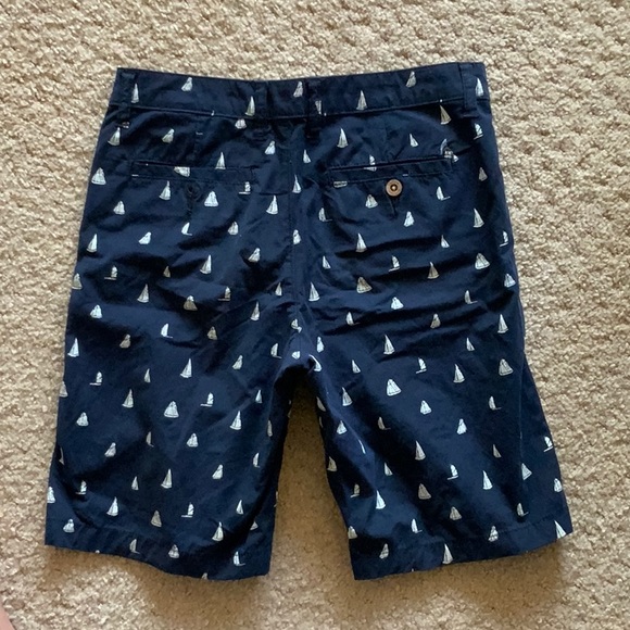 Boys shorts size 14 - Picture 4 of 4
